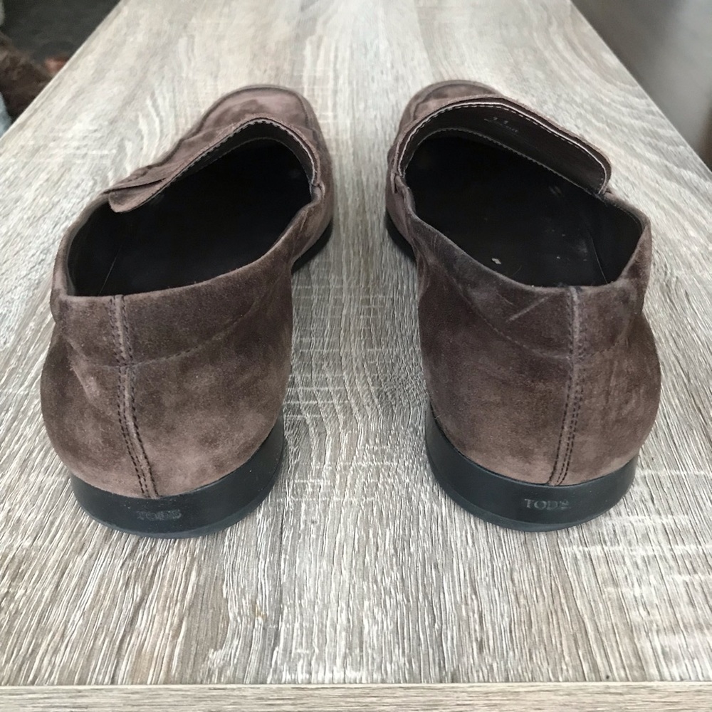 Tod’s LOAFERS IN SUEDE - Picture 7 of 8